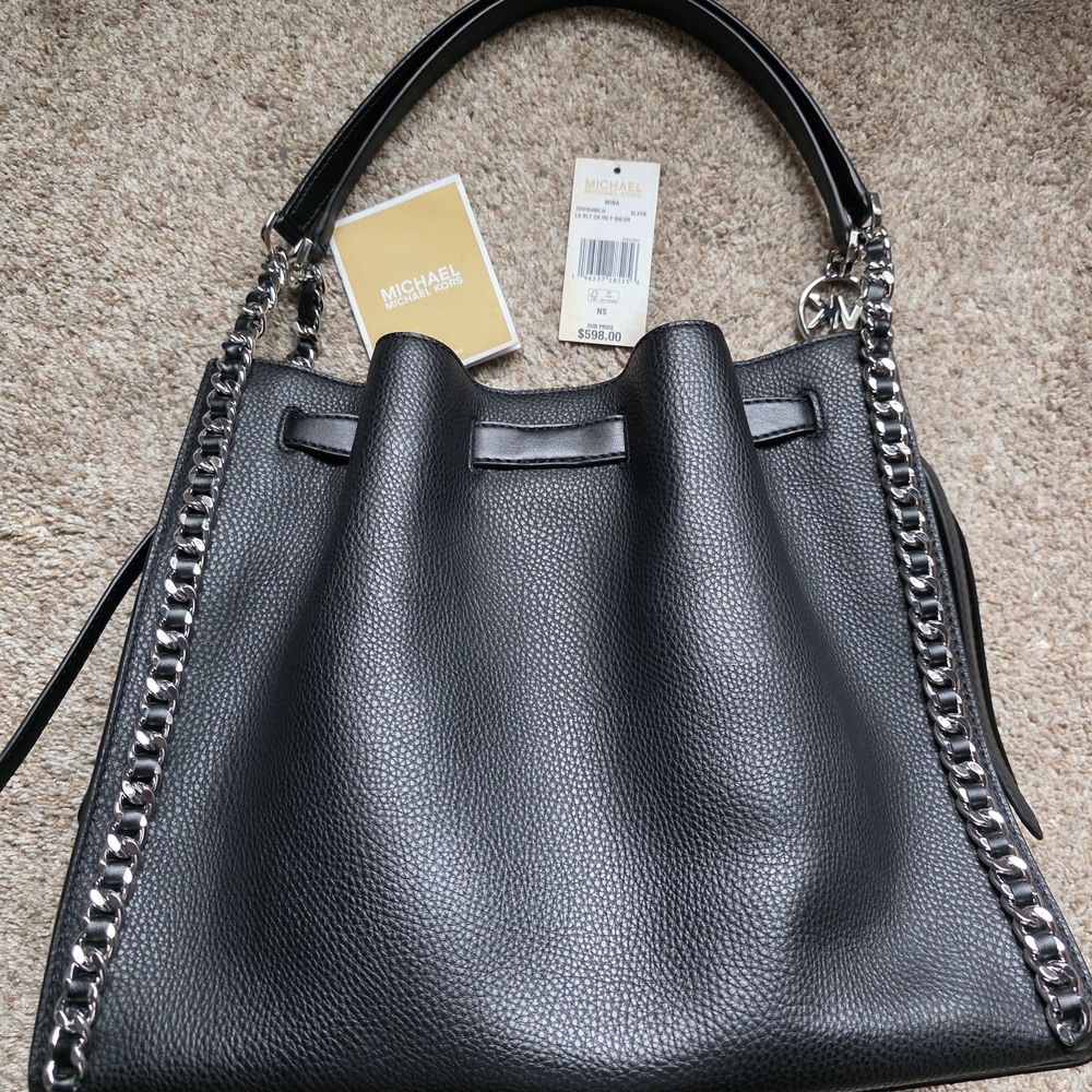 Michael Kors Black Leather Chain Tote And Wallet - Picture 2 of 10